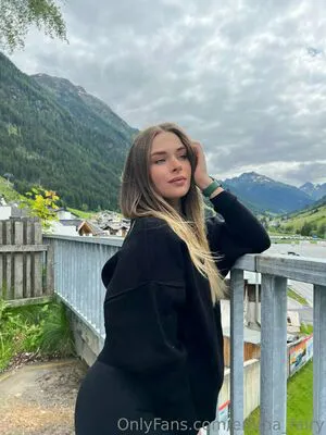 Emma Fairy OnlyFans Leaked Free Thumbnail Picture - #Sbf60dHFdB