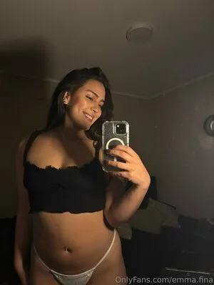 Emma Fina OnlyFans Leaked Free Thumbnail Picture - #2swEmCnAh0