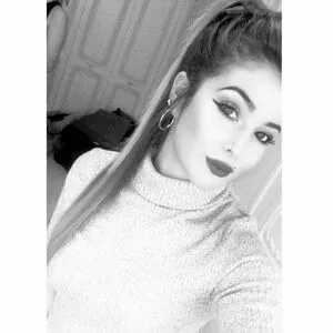 Emma Fontes OnlyFans Leaked Free Thumbnail Picture - #WoeFEmi64M