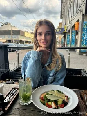 Emma For Love OnlyFans Leaked Free Thumbnail Picture - #CCN4BAIwQA