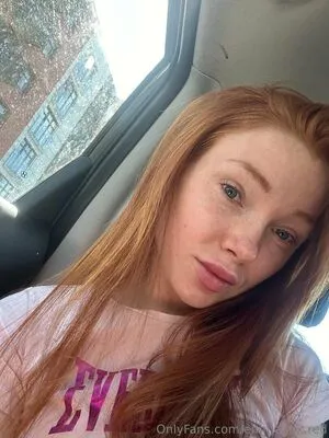 Emma Fox Red OnlyFans Leaked Free Thumbnail Picture - #2dBjVGVi6w