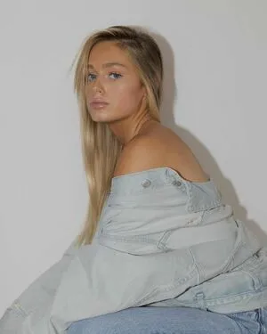 Emma Greenberg OnlyFans Leaked Free Thumbnail Picture - #CaA2jC5CVM