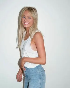 Emma Greenberg OnlyFans Leaked Free Thumbnail Picture - #pmKWqq5LrL
