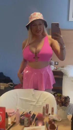 Emma H OnlyFans Leaked Free Thumbnail Picture - #EbnavNIKm7