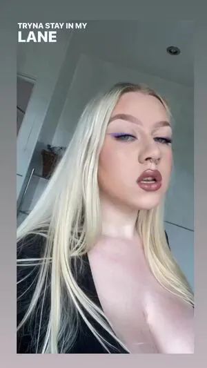 Emma H OnlyFans Leaked Free Thumbnail Picture - #PYi3QclrDW