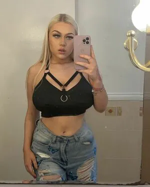 Emma H OnlyFans Leaked Free Thumbnail Picture - #TFl9vMLoWO