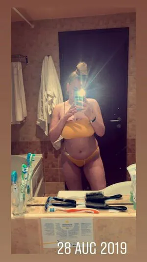 Emma H OnlyFans Leaked Free Thumbnail Picture - #gBnHKfN06q