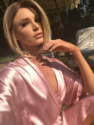 Emma Hix OnlyFans Leaked Free Thumbnail Picture - #ZbNPajAP7A