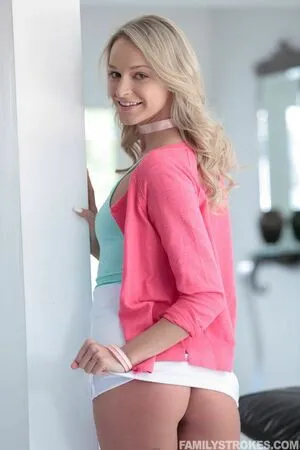 Emma Hix OnlyFans Leaked Free Thumbnail Picture - #dCGECohXNB