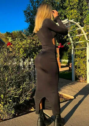 Emma Joly OnlyFans Leaked Free Thumbnail Picture - #TwnOODgX2W