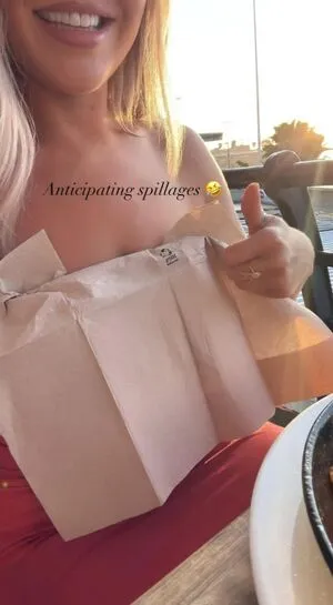 Emma Jones OnlyFans Leaked Free Thumbnail Picture - #ObOtehZniv