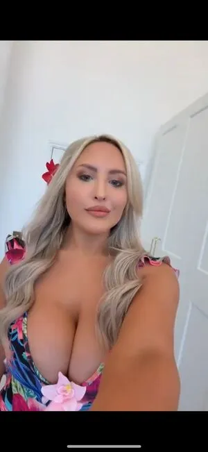 Emma Jones OnlyFans Leaked Free Thumbnail Picture - #TBwbScvDo7