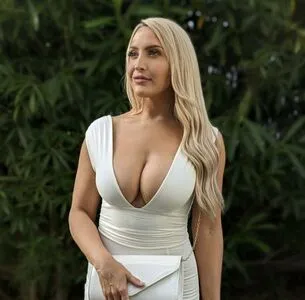 Emma Jones OnlyFans Leaked Free Thumbnail Picture - #m8ygN1zvF0