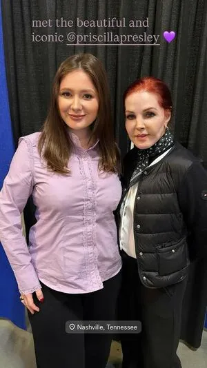 Emma Kenney OnlyFans Leaked Free Thumbnail Picture - #3BknmUsudU