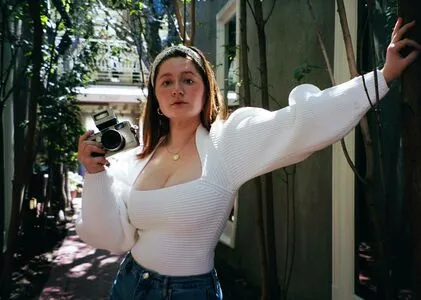 Emma Kenney OnlyFans Leaked Free Thumbnail Picture - #8ydVAUmASI