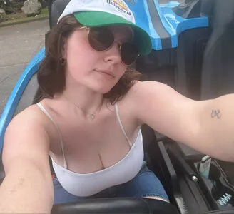 Emma Kenney OnlyFans Leaked Free Thumbnail Picture - #SIaiXix66w