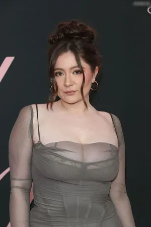 Emma Kenney OnlyFans Leaked Free Thumbnail Picture - #YzDASspPju