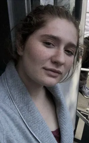 Emma Kenney OnlyFans Leaked Free Thumbnail Picture - #ck3B9rAxCl