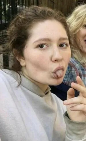 Emma Kenney OnlyFans Leaked Free Thumbnail Picture - #hH2UoIsWti