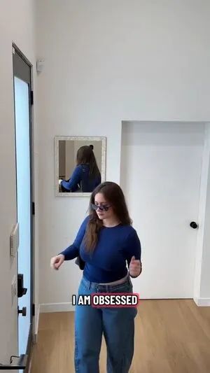 Emma Kenney OnlyFans Leaked Free Thumbnail Picture - #mGb5ieDJEr