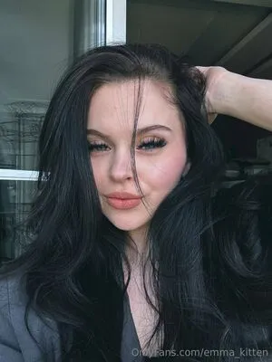 Emma Kitten OnlyFans Leaked Free Thumbnail Picture - #K0csCzFbC0