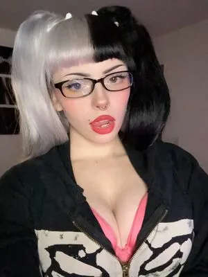 Emma Langevin OnlyFans Leaked Free Thumbnail Picture - #jtPzzpfzR4