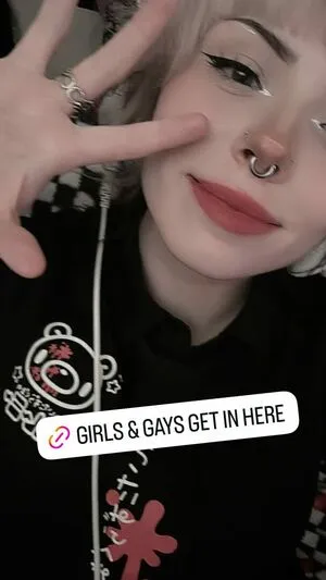 Emma Langevin OnlyFans Leaked Free Thumbnail Picture - #yk3De05b1F