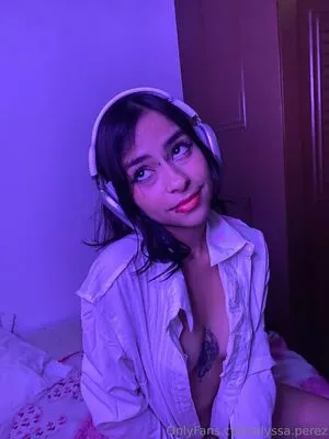 Emma Loco OnlyFans Leaked Free Thumbnail Picture - #m6DEwae9P1