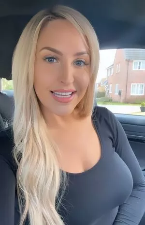 Emma Louise Jones OnlyFans Leaked Free Thumbnail Picture - #Em8IT3ZYYn