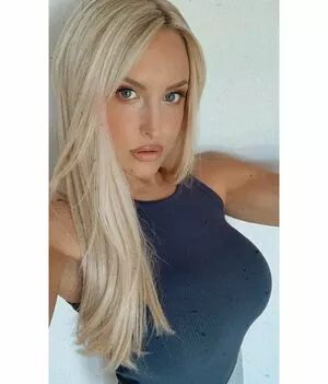 Emma Louise Jones OnlyFans Leaked Free Thumbnail Picture - #YxXoROgGfN