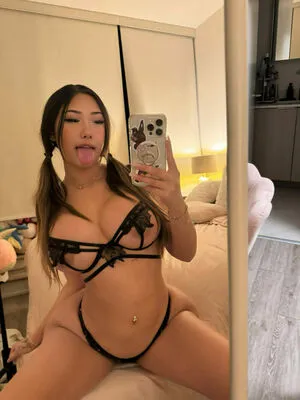 Emma Lvxx OnlyFans Leaked Free Thumbnail Picture - #wrWHRMPLzu