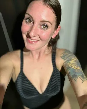 Emma Lynn OnlyFans Leaked Free Thumbnail Picture - #M1CzoGxiB6