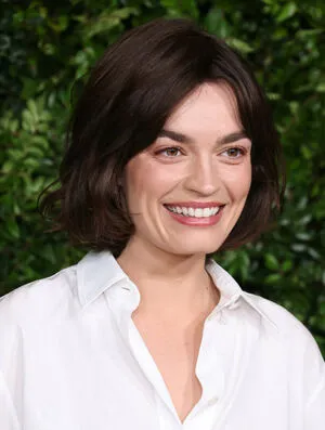 Emma Mackey OnlyFans Leaked Free Thumbnail Picture - #b0VQf9Sx4T