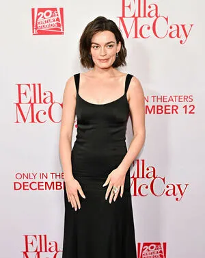 Emma Mackey OnlyFans Leaked Free Thumbnail Picture - #ji1q6liFi2