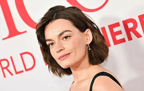 Emma Mackey OnlyFans Leaked Free Thumbnail Picture - #nlUGo0dBBS