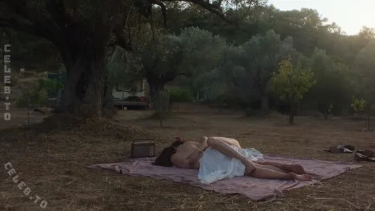 Emma Mackey OnlyFans Leaked Free Thumbnail Picture - #rdfXOA6VBn