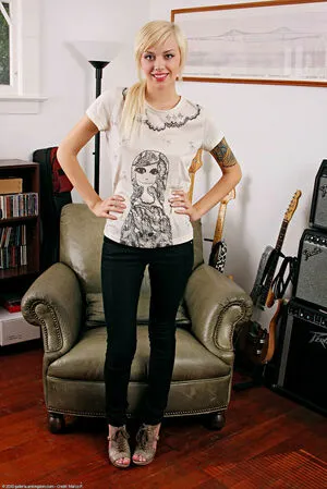 Emma Mae OnlyFans Leaked Free Thumbnail Picture - #rNbXjruCAj