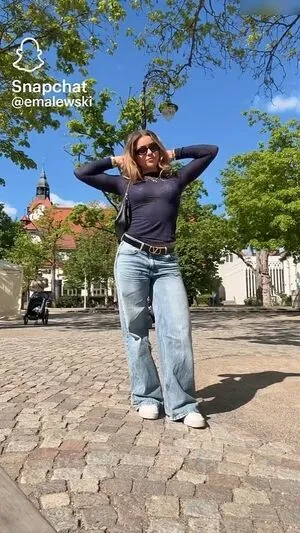 Emma Malewski OnlyFans Leaked Free Thumbnail Picture - #13iMr3fzcR