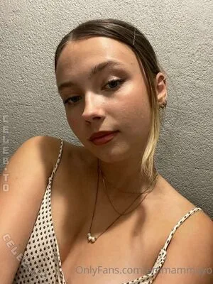 Emma May OnlyFans Leaked Free Thumbnail Picture - #f74Lv7ySpk