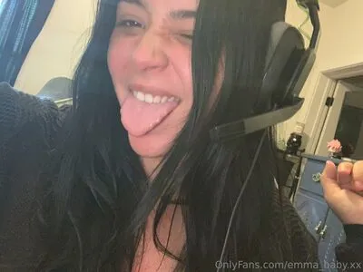 Emma Mccue OnlyFans Leaked Free Thumbnail Picture - #uma3BRG2LN