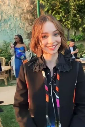 Emma Myers OnlyFans Leaked Free Thumbnail Picture - #0vGXiATCan