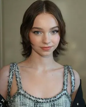 Emma Myers OnlyFans Leaked Free Thumbnail Picture - #42KwcfOaQT