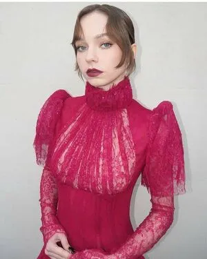 Emma Myers OnlyFans Leaked Free Thumbnail Picture - #7MtnCTzqDL