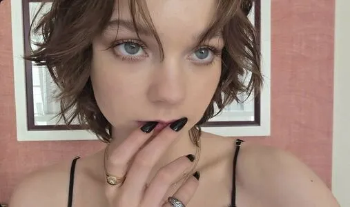 Emma Myers OnlyFans Leaked Free Thumbnail Picture - #ESmlwo8qRg