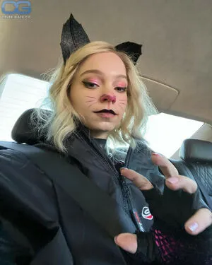 Emma Myers OnlyFans Leaked Free Thumbnail Picture - #W24C4umj1x