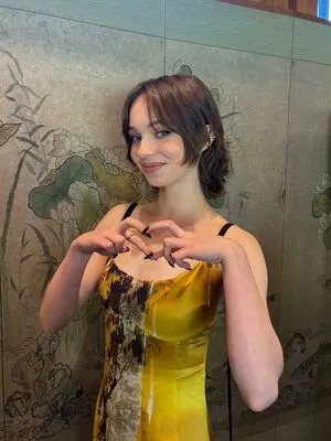 Emma Myers OnlyFans Leaked Free Thumbnail Picture - #YyoUb40M8J