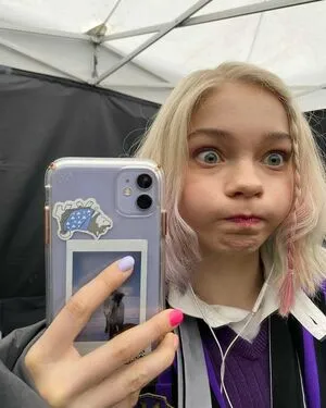 Emma Myers OnlyFans Leaked Free Thumbnail Picture - #dE0CeV0bED