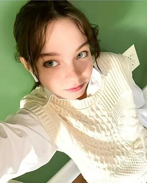 Emma Myers OnlyFans Leaked Free Thumbnail Picture - #jCXQKYqyvo