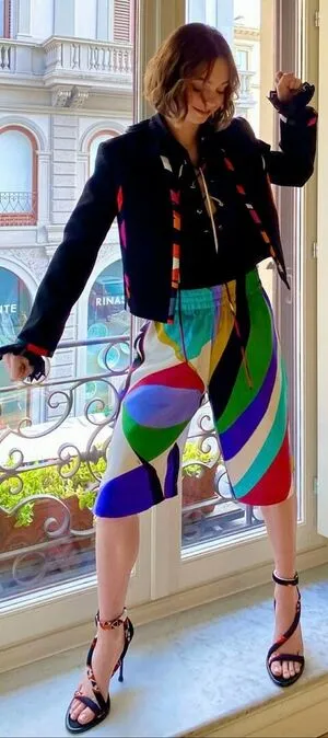 Emma Myers OnlyFans Leaked Free Thumbnail Picture - #puEaM9rY35