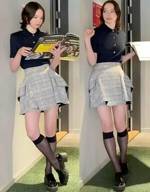 Emma Myers OnlyFans Leaked Free Thumbnail Picture - #u9V0pyAhvx